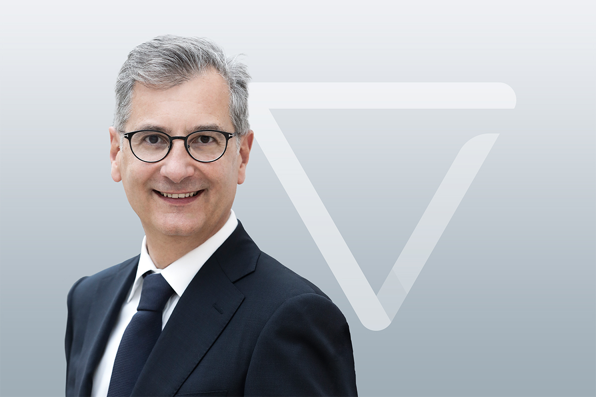 Portraitfoto von Dr. Georg Bruckmüller